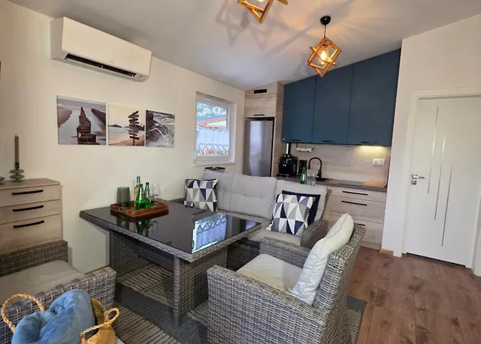 Lakeside بيت للعطل